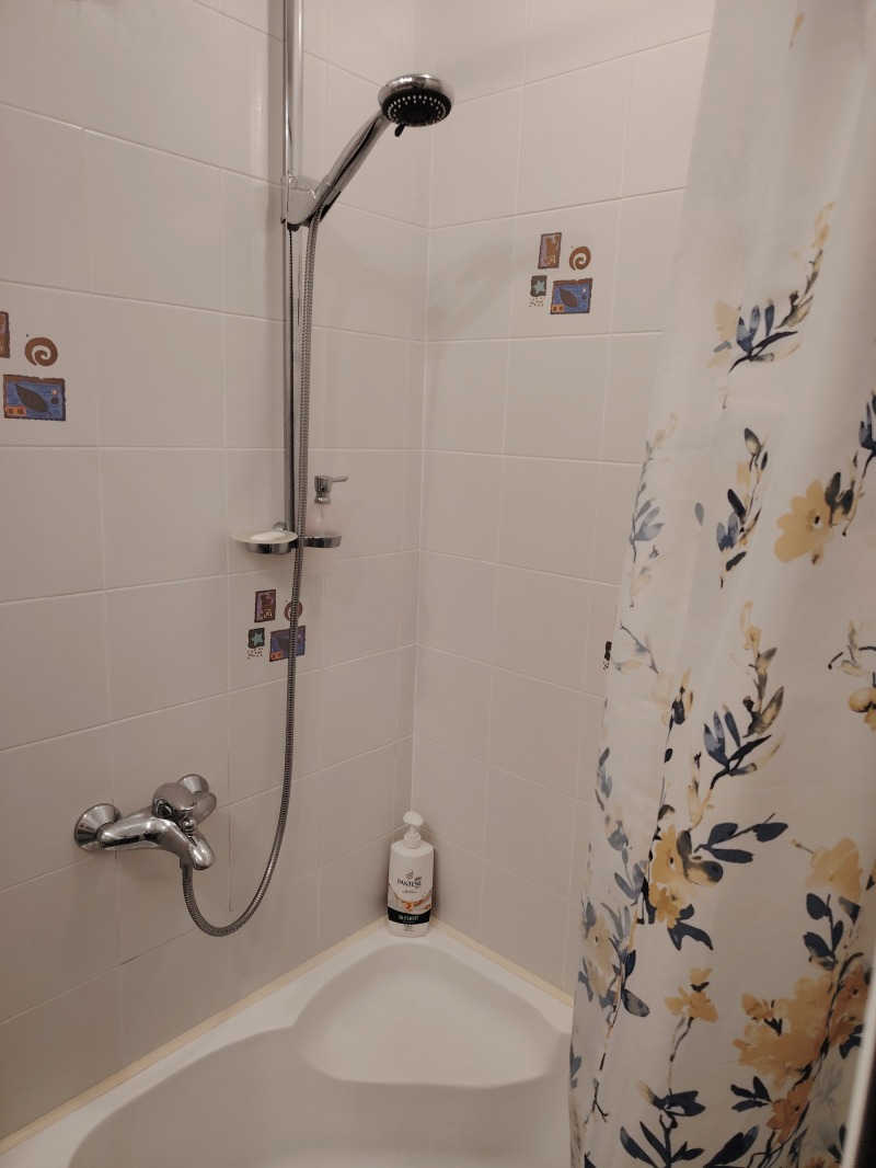 Zu vermieten  2 Schlafzimmer Sofia , Iwan Wazow , 110 qm | 60812200 - Bild [9]