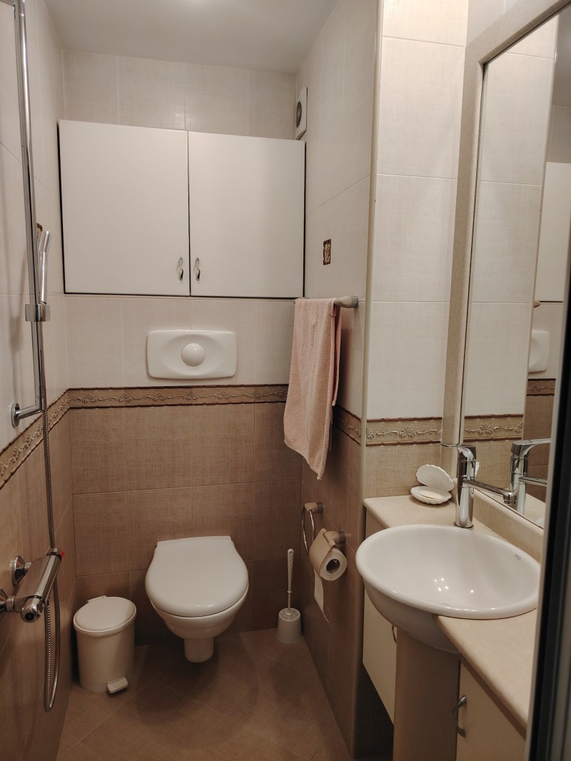 Zu vermieten  2 Schlafzimmer Sofia , Iwan Wazow , 110 qm | 60812200 - Bild [7]