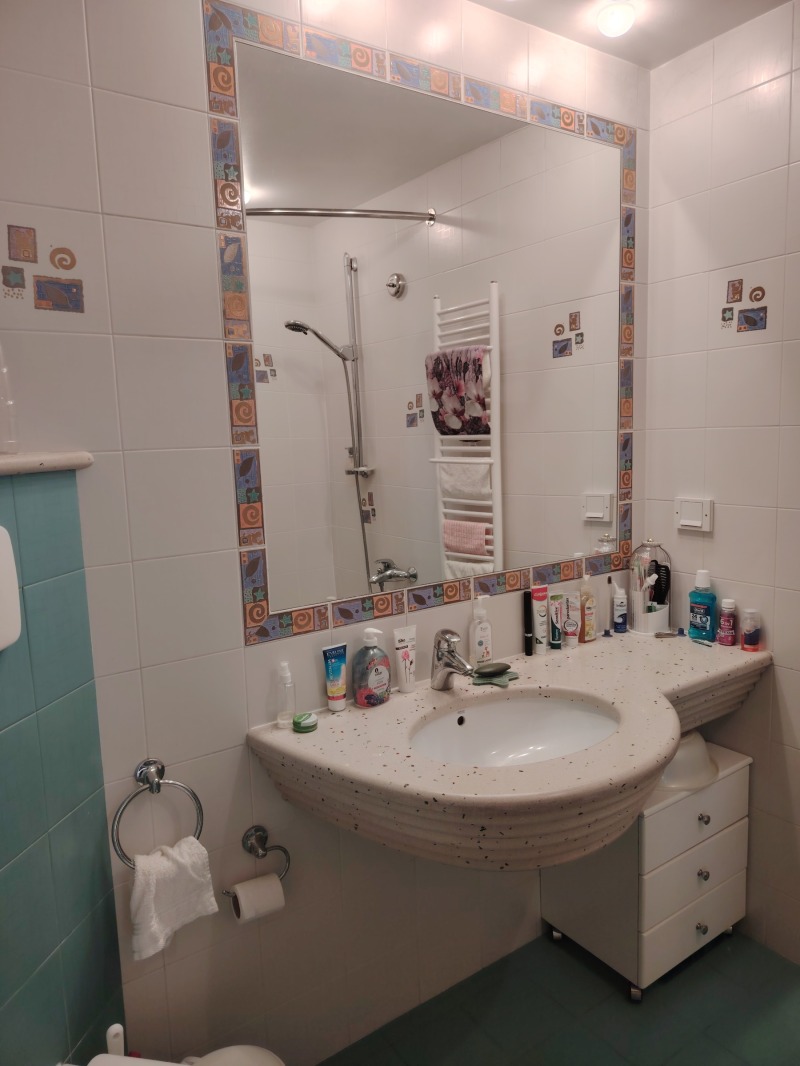 Zu vermieten  2 Schlafzimmer Sofia , Iwan Wazow , 110 qm | 60812200 - Bild [8]