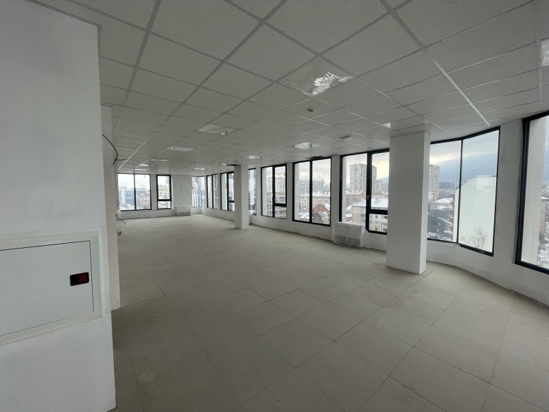 Дава под наем ОФИС, гр. София, Център