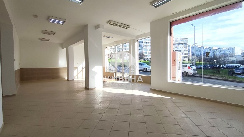Дава под Наем МАГАЗИН в град Варна, Владислав Варненчик 1 - 125 кв.м / 1 200 € » 2 347.00 лв., ЖИВЕНА
