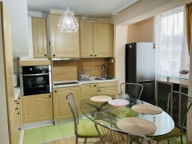 1 bedroom Vazrazhdane, Burgas 3