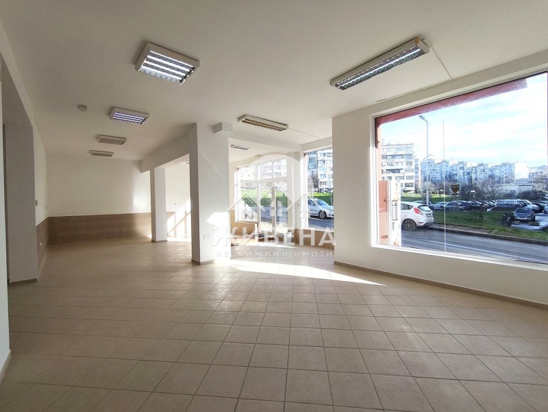 Дава под наем МАГАЗИН, гр. Варна, Владислав Варненчик 1, снимка 8 - Магазини - 53022523