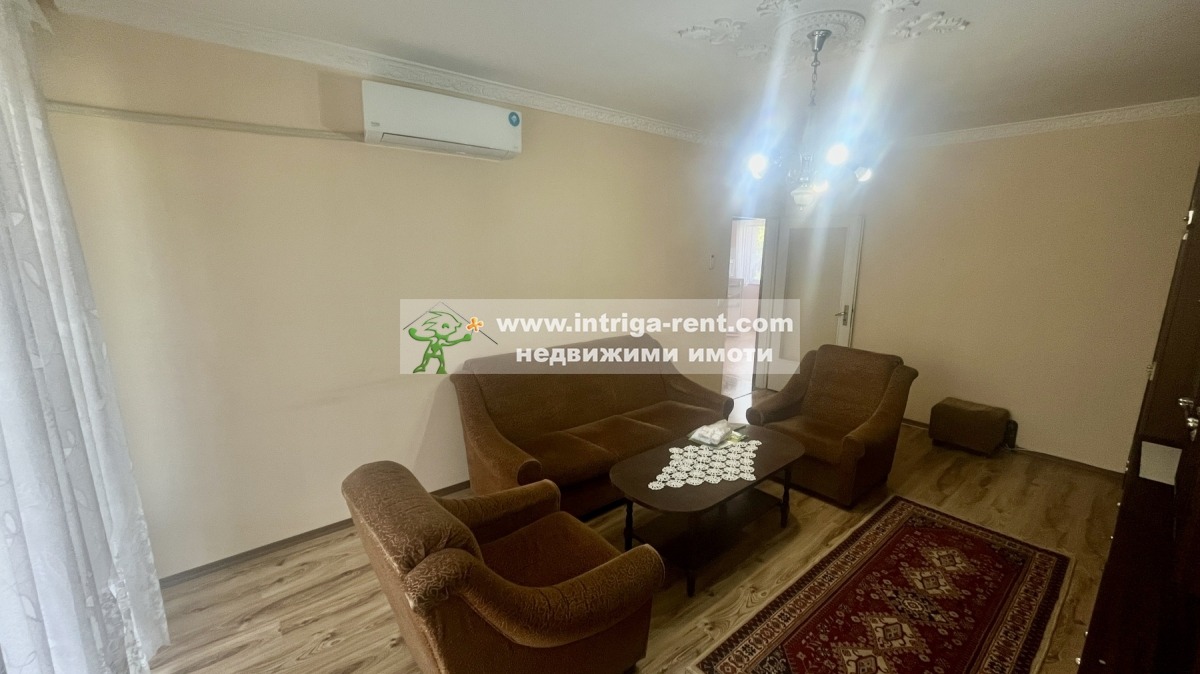 Дава под наем 3-СТАЕН, гр. Хасково, Любен Каравелов, снимка 2 - Апартаменти - 54350379