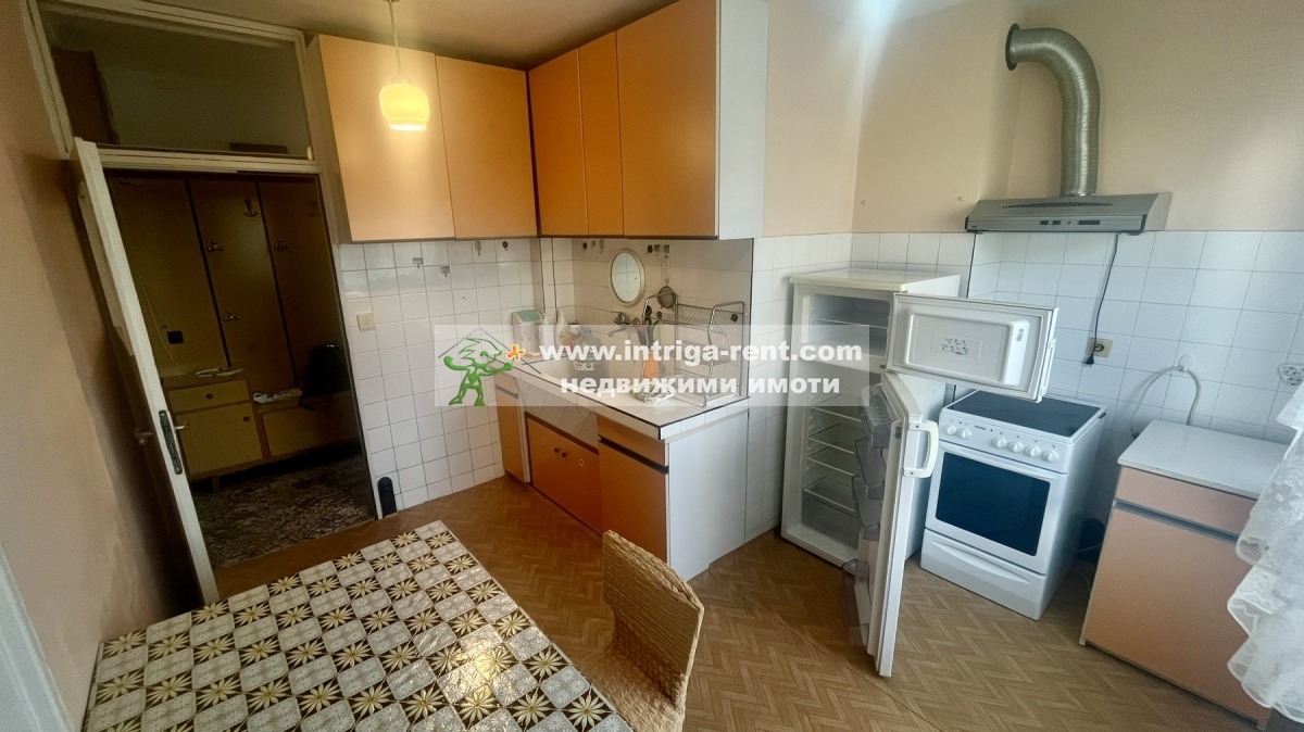 Дава под наем 3-СТАЕН, гр. Хасково, Любен Каравелов, снимка 7 - Апартаменти - 54350379