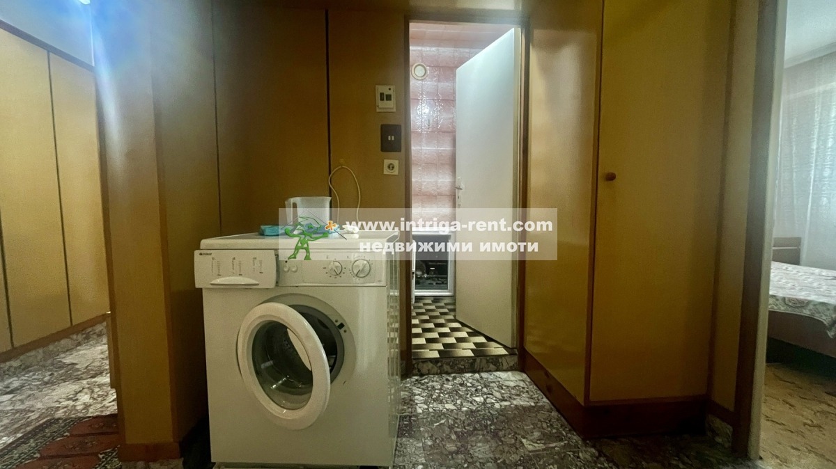 Дава под наем 3-СТАЕН, гр. Хасково, Любен Каравелов, снимка 10 - Апартаменти - 54350379