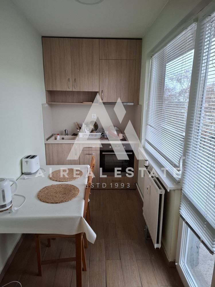 Дава под наем 2-СТАЕН, гр. Плевен, Идеален център, снимка 3 - Апартаменти - 52824786