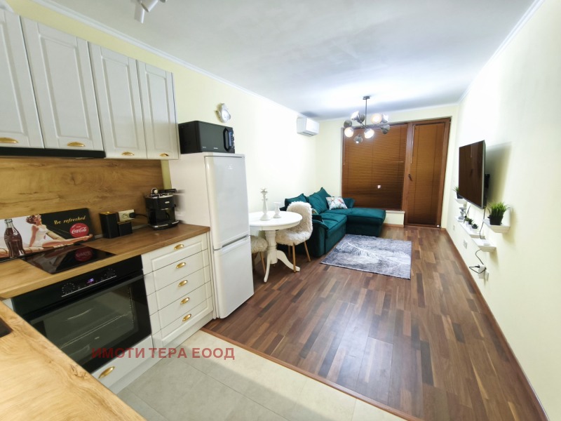 Дава под наем 2-СТАЕН, гр. Варна, област Варна, снимка 13 - Апартаменти - 52885753