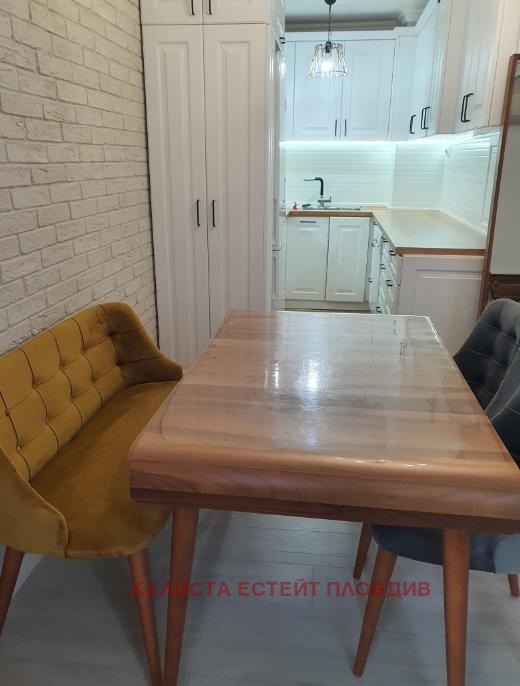 För uthyrning  2 sovrum Plovdiv , Karsjijaka , 97 kvm | 17481973 - bild [2]