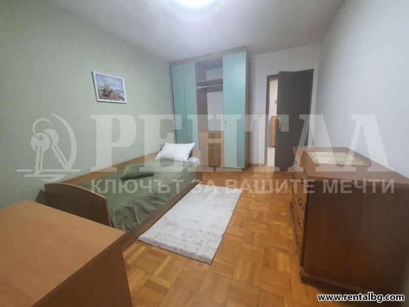 Дава под наем  3-стаен град Пловдив , Център , 110 кв.м | 27994190 - изображение [7]