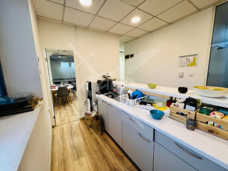 K pronájmu  Kancelář Sofia , Zona B-18 , 230 m2 | 94430269 - obraz [7]