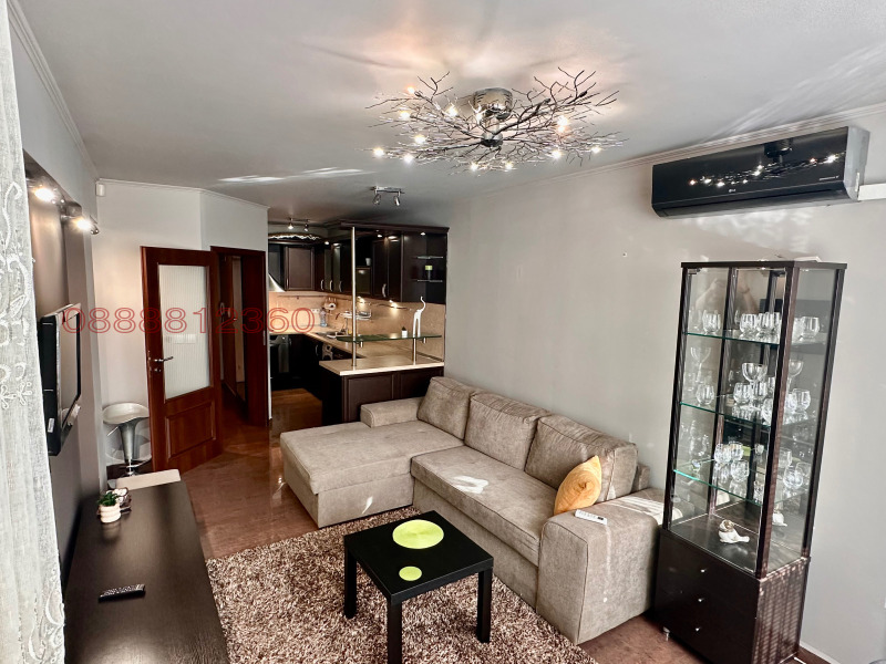 Дава под наем 2-СТАЕН, гр. София, Хладилника