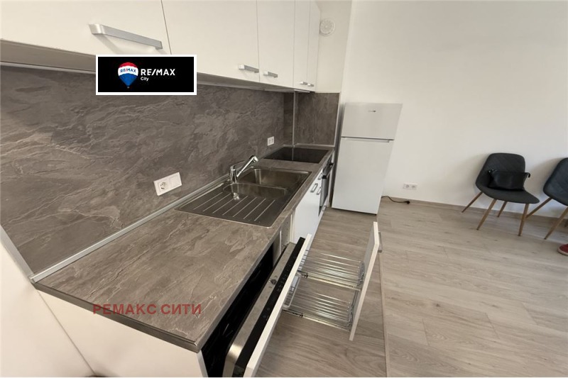 В аренду  1 спальня София , Център , 54 кв.м | 14159388 - изображение [2]