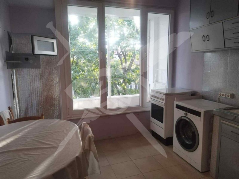 Zu vermieten  3 Schlafzimmer Warna , Tschataldscha , 100 qm | 59792226 - Bild [2]