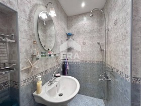 ���� ��� ���� 3-����� | Imot.bg � ����� ������ 8