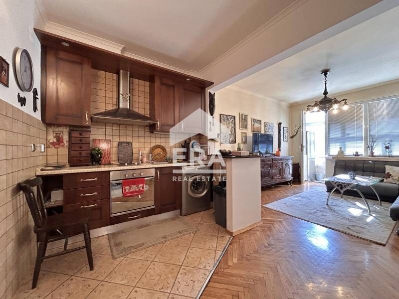 Дава под наем 3-СТАЕН, гр. София, Медицинска академия