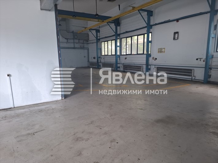 Do wynajęcia  Składowanie Warna , Pobeda , 200 mkw | 50717554 - obraz [5]