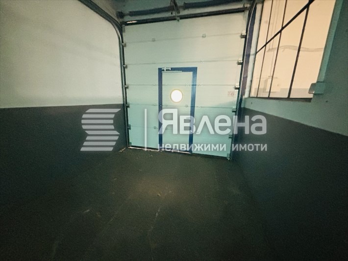 Do wynajęcia  Składowanie Warna , Pobeda , 200 mkw | 50717554 - obraz [3]