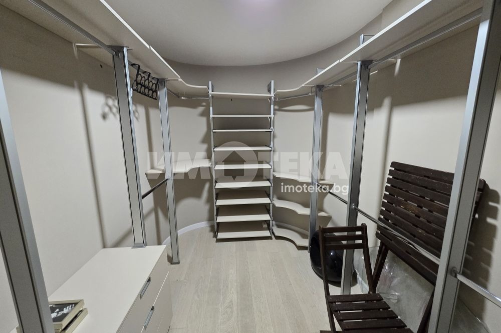 Дава под наем 3-СТАЕН, гр. София, Лозенец, снимка 12 - Апартаменти - 54649851