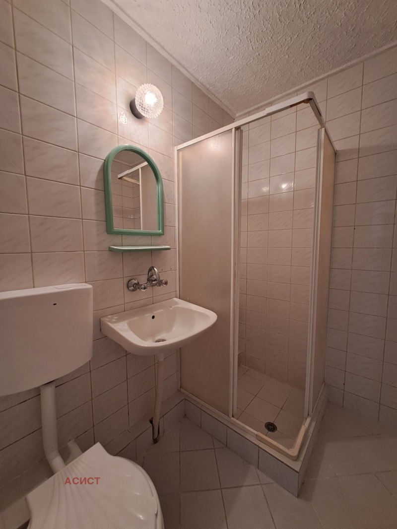 Издаје се  2 спаваће собе Софија , Лјулин 3 , 75 м2 | 12479290 - слика [12]