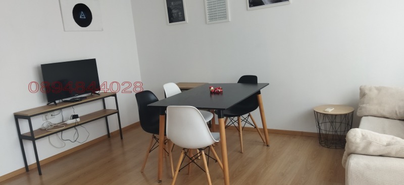 Дава под наем 3-СТАЕН, гр. Варна, Център, снимка 3 - Апартаменти - 52920967