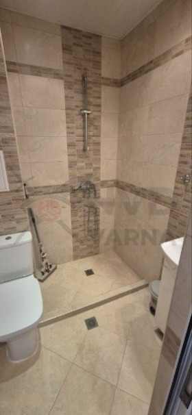 Дава под наем 2-СТАЕН, гр. Варна, Левски 2, снимка 4 - Апартаменти - 54256357