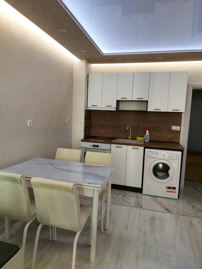 Para alugar  1 quarto Plovdiv , Kiutchuk Parij , 65 m² | 13195628 - imagem [2]