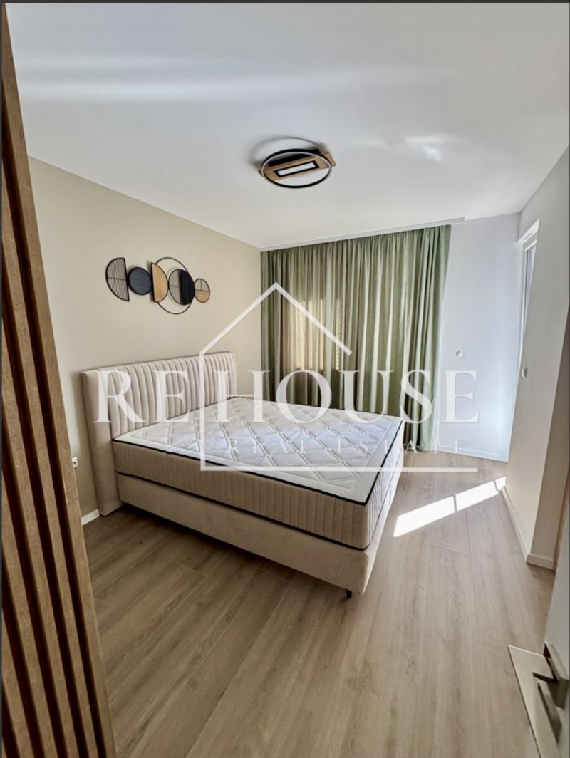 De inchiriat  1 dormitor Varna , Vâzrajdane 1 , 70 mp | 29074693 - imagine [9]
