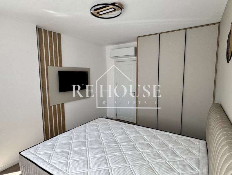 De inchiriat  1 dormitor Varna , Vâzrajdane 1 , 70 mp | 29074693 - imagine [8]