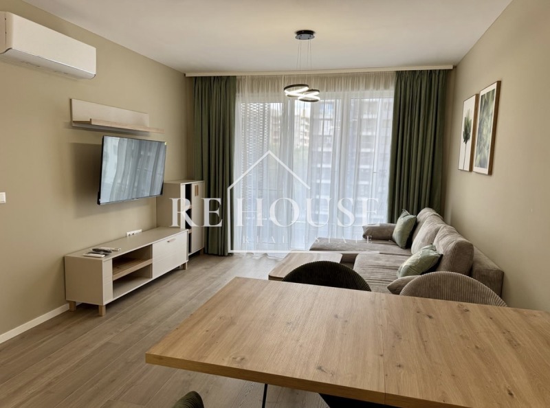 De inchiriat  1 dormitor Varna , Vâzrajdane 1 , 70 mp | 29074693 - imagine [4]