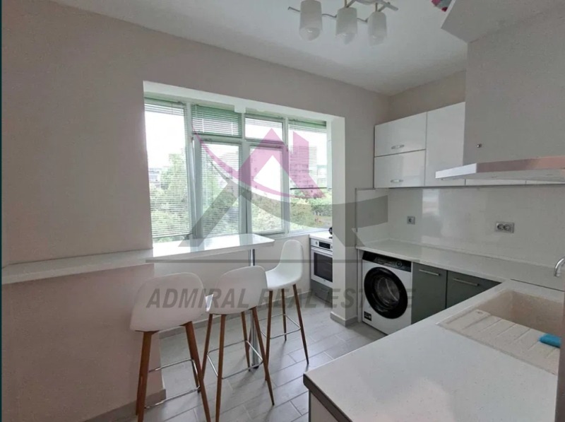 Zu vermieten  2 Schlafzimmer Warna , Mladost 1 , 60 qm | 65616354 - Bild [2]