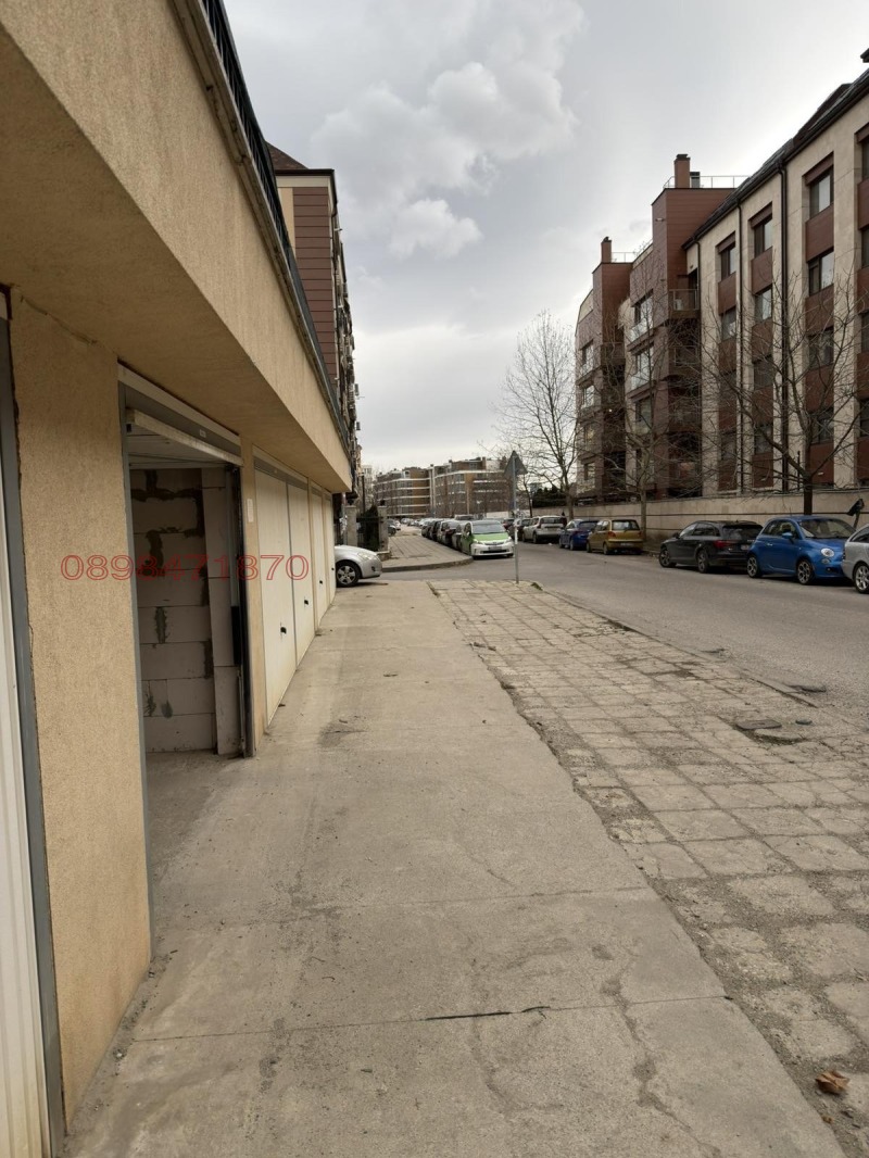 Дава под наем ГАРАЖ, ПАРКОМЯСТО, гр. София, Манастирски ливади, снимка 3 - Гаражи и паркоместа - 53411074