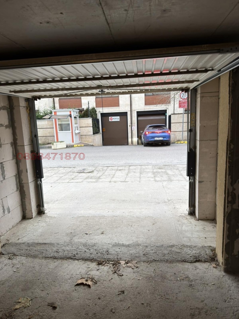 Дава под наем ГАРАЖ, ПАРКОМЯСТО, гр. София, Манастирски ливади, снимка 2 - Гаражи и паркоместа - 53411074