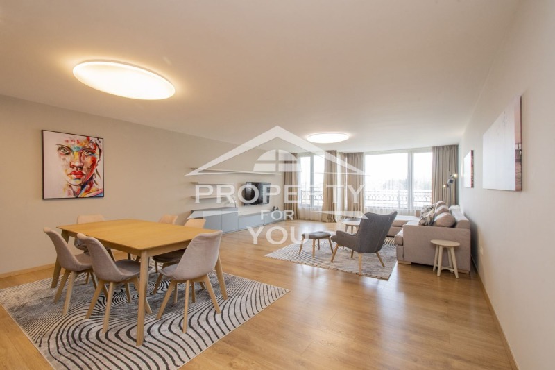 A louer  1 chambre Sofia , Tsentar , 114 m² | 25959880