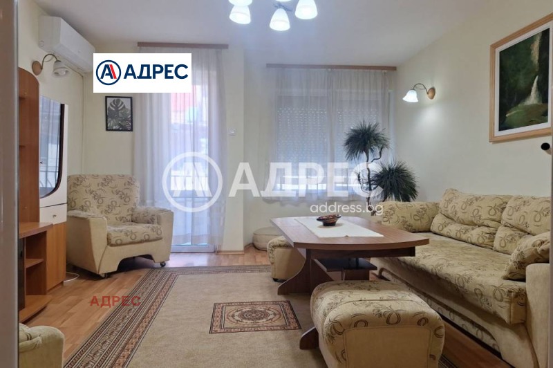 En renta  1 dormitorio Varna , Gratska majala , 65 metros cuadrados | 76759733