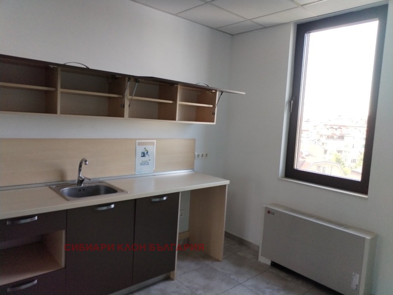 Te huur  Kantoor Sofia , Lozenets , 333 m² | 68255720 - afbeelding [4]