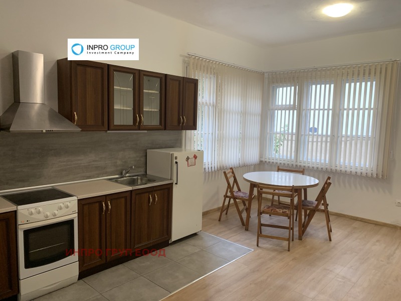 Дава под нем  Офис, град София, Изток •  990 € • ID 44962718 — holmes.bg - [1] 