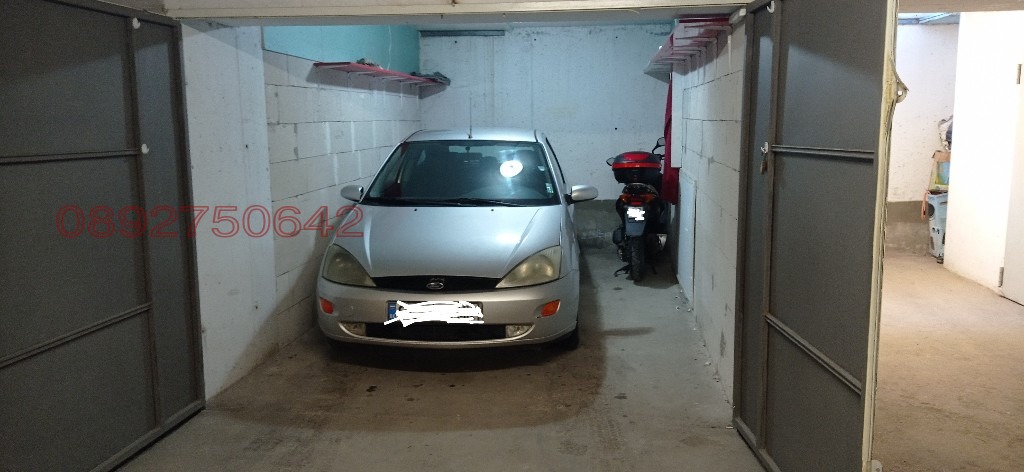 Дава под наем ГАРАЖ, ПАРКОМЯСТО, гр. София, Люлин - център, снимка 10 - Гаражи и паркоместа - 53606640