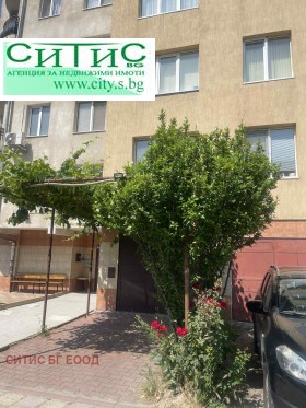 1 quarto Mladost 3, Sofia