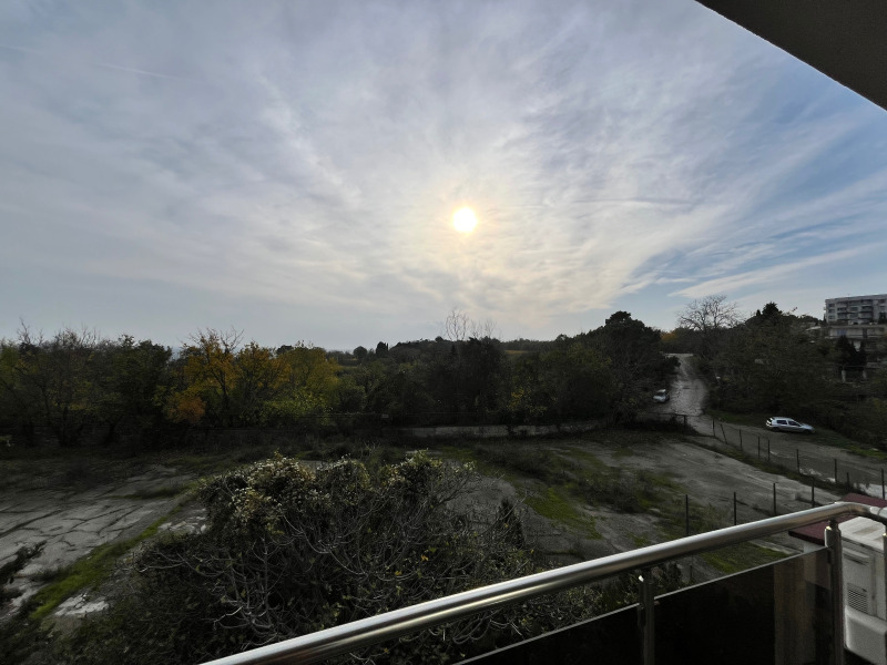 Дава под наем 2-СТАЕН, гр. Варна, к.к. Св.Св. Константин и Елена, снимка 4 - Апартаменти - 52867755