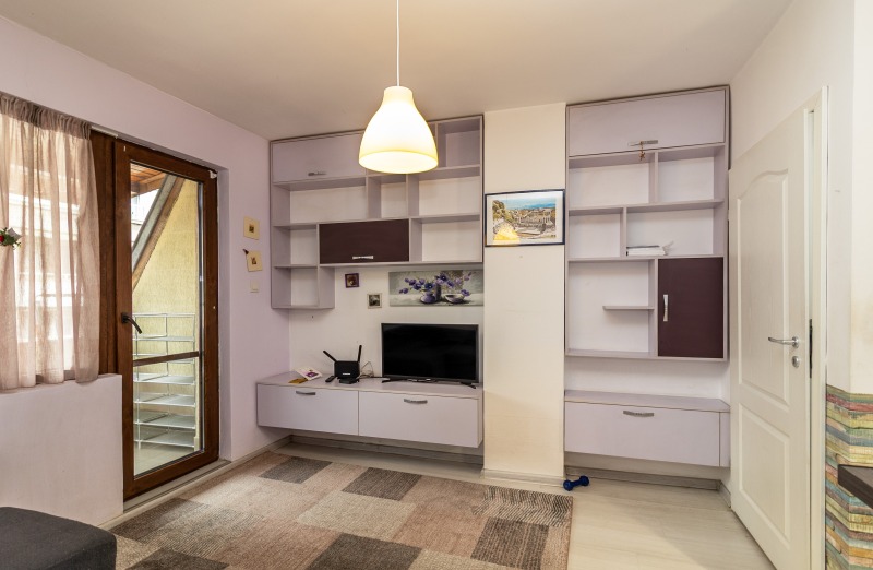 Дава под наем 2-СТАЕН, гр. София, Белите брези