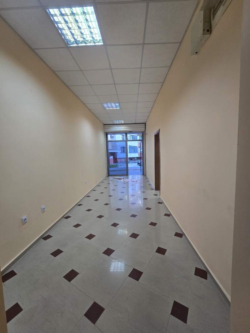 Do wynajęcia  Biuro Burgas , Bratja Miladinowi , 107 mkw | 97003741 - obraz [9]