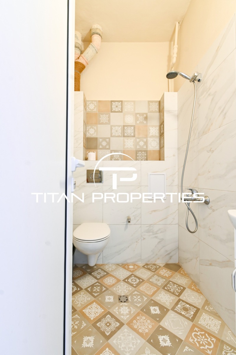 Дава под наем 2-СТАЕН, гр. София, Център, снимка 9 - Апартаменти - 52983625