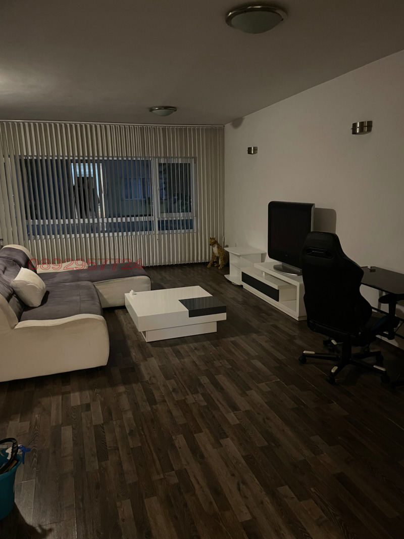 K pronájmu  2 ložnice Sofia , Geo Milev , 120 m2 | 80965534