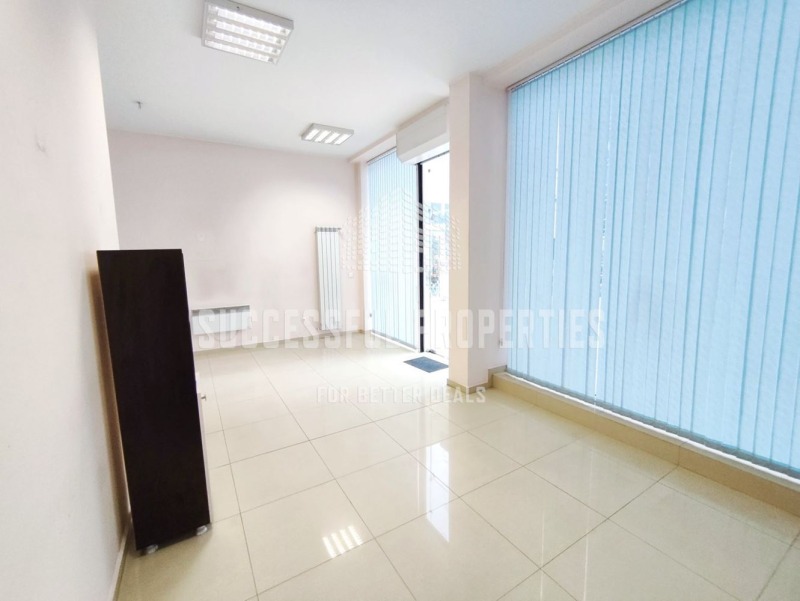 Дава под наем МАГАЗИН, гр. София, Манастирски ливади, снимка 4 - Магазини - 53269701