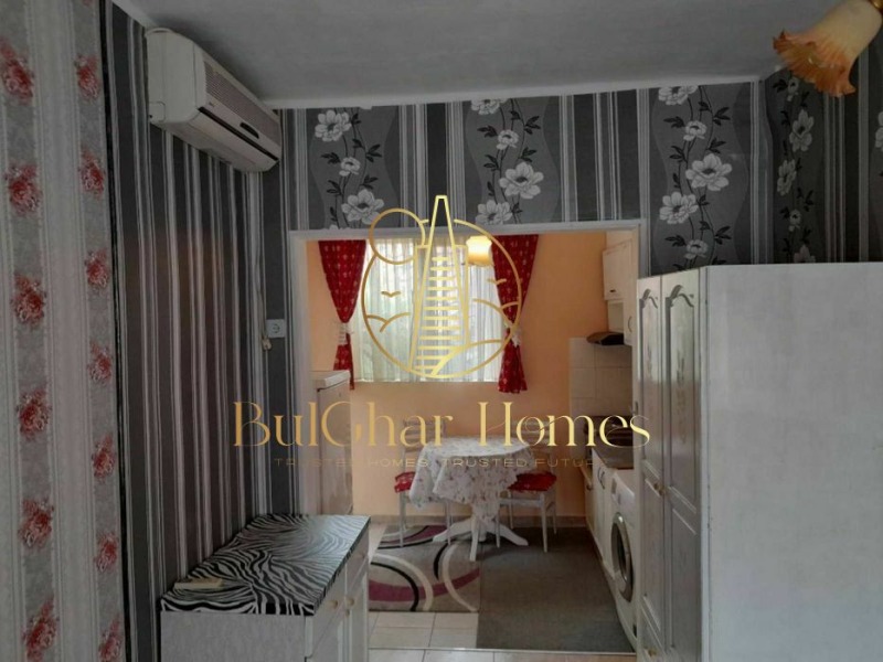 Дава под наем 2-СТАЕН, гр. Варна, Колхозен пазар