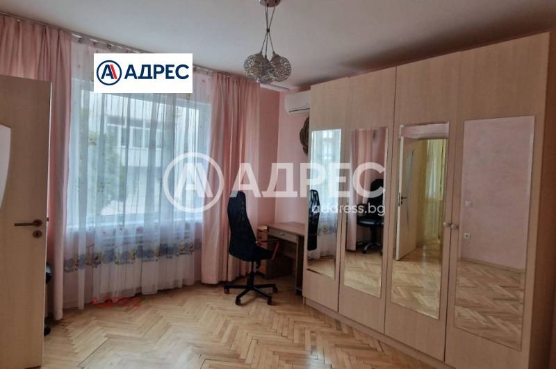 Дава под наем 3-СТАЕН, гр. Варна, Център, снимка 13 - Апартаменти - 53280438