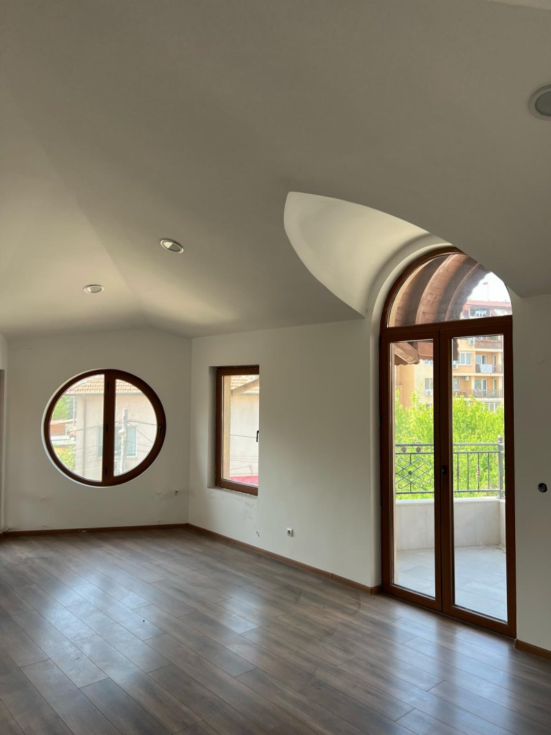 Do wynajęcia  Biuro Sofia , Ljulin 9 , 706 mkw | 88193485 - obraz [13]