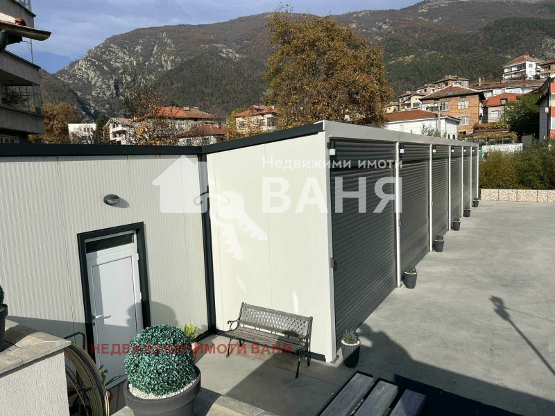 Дава под наем ГАРАЖ, ПАРКОМЯСТО, гр. Карлово, област Пловдив