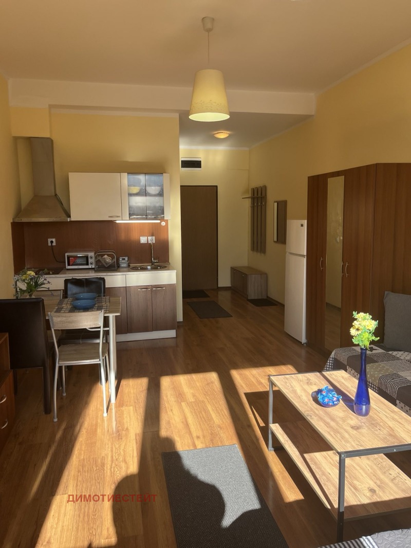 Zu vermieten  Studio Sofia , Owtscha kupel , 42 qm | 14657712